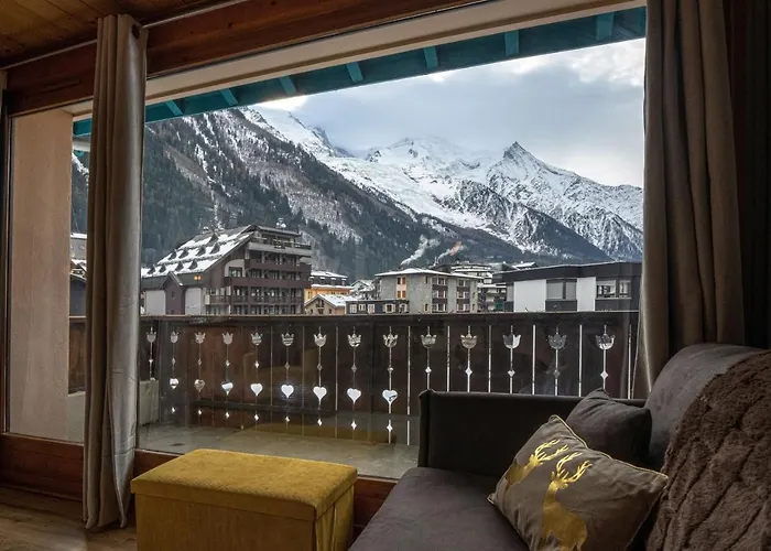 Refuge De L\'Aiguille - 2 Bedroom Duplex In The Heart Of Chamonix