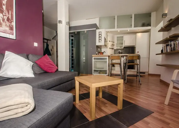 Bel Appartement Central A Chamonix Avec Balcon Et Wifi - Fr-1-343-165