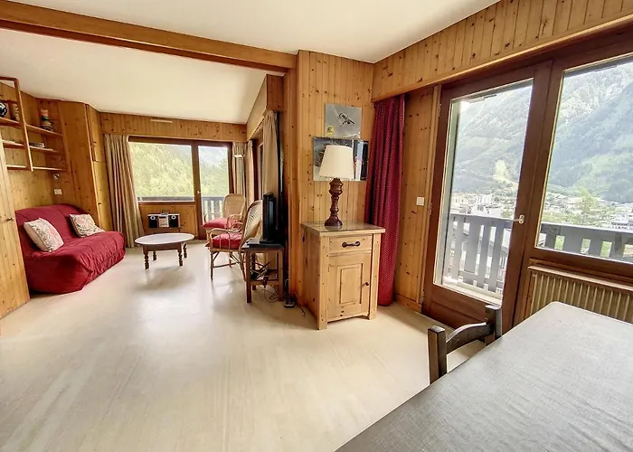 Caribou Lodge