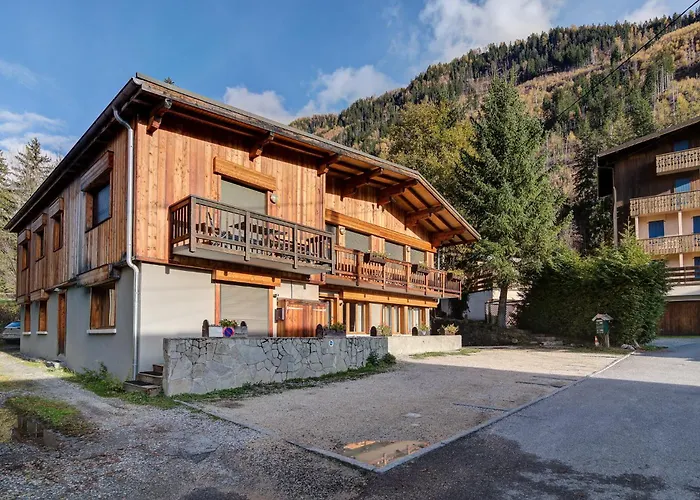 Apartment Biolay - Alpes Travel - Central Chamonix - Sleeps 6