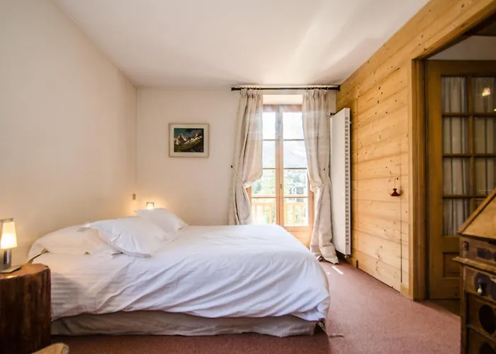 Appartement De Standing Avec Balcon Et Wifi A Chamonix - Fr-1-343-176