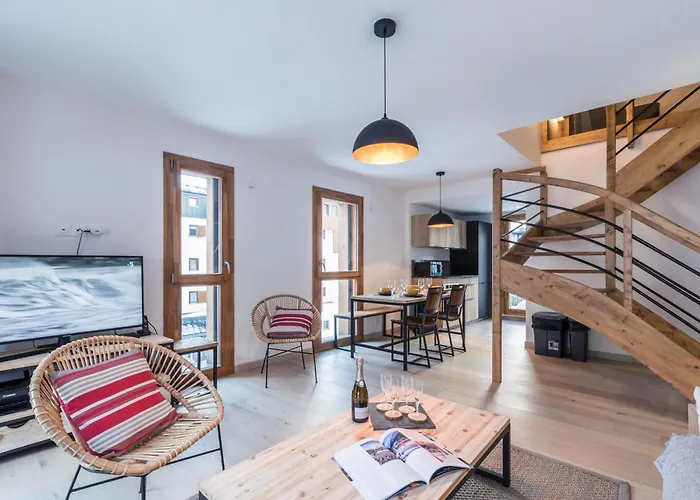 Appartement Duplex Au Centre De Chamonix Avec Wifi Et Parking - Fr-1-343-189