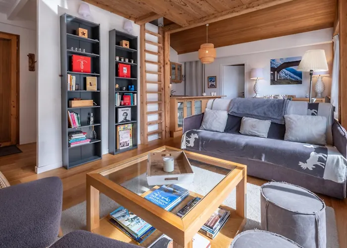 Beautiful Apartment With Superb View Of Mont Blanc