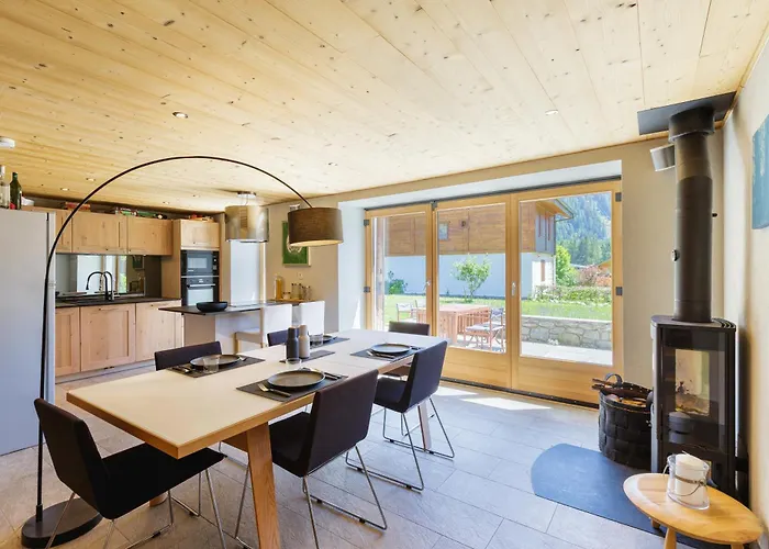 Chalet Plein Centre - Savoyard Moderne - Happy Rentals