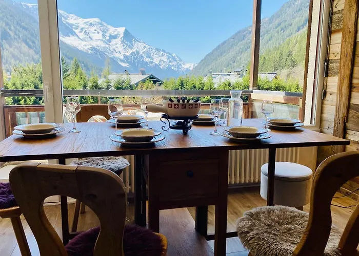 Charming Apt With Swimming Pool In Argentiere