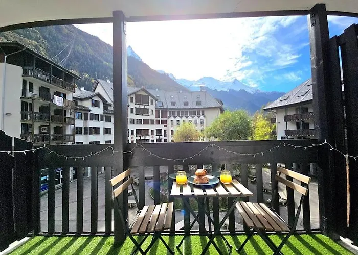 Studio Avec Balcon Vue Montblanc Et Parking Gratuit Le Nid Daigle