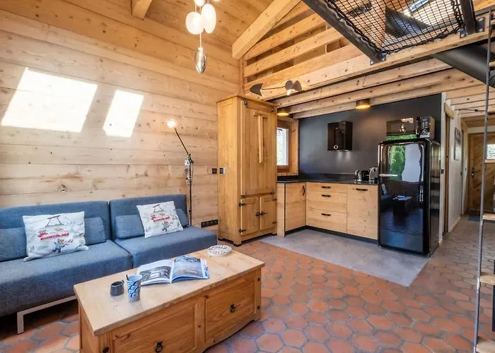 Chalet Racar Pour 4 Personnes, Centre Ville Et Vue Sur La Montagne