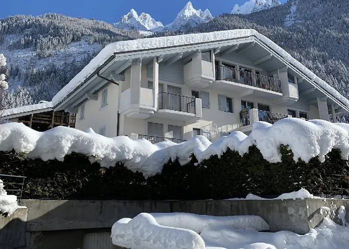 Chalet Calme A Chamonix, Proche Centre-Ville Avec Balcons, Parking Et Wi-Fi - Fr-1-343-212