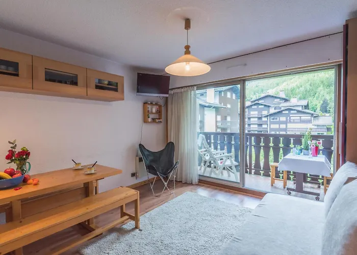 Studio Chamonix, 4 Pers, Proche Pistes, Balcon, Parking, Animaux Admis - Fr-1-517-32
