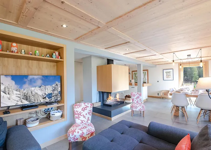 Superbe Chalet Avec Grand Jardin, 5 Chambres, Parking Et Wifi - Fr-1-343-177