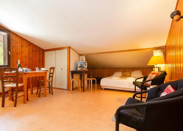 La Perseverance 14 Studio - Happy Rentals