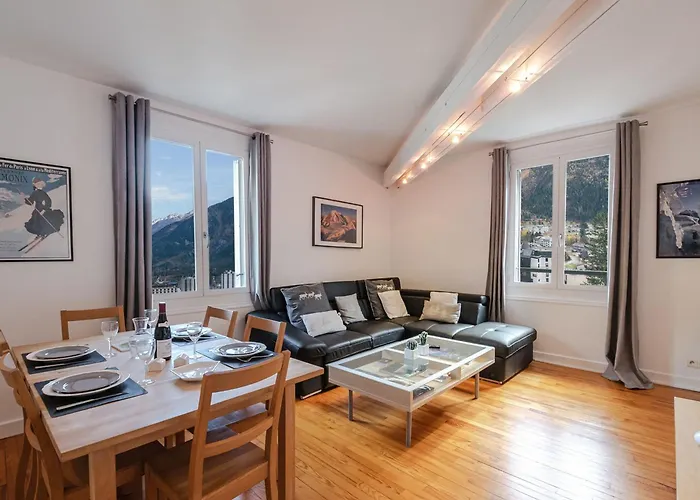 Appartement Lumineux En Centre-Ville Avec 2 Chambres Et Wifi A Chamonix - Fr-1-343-202