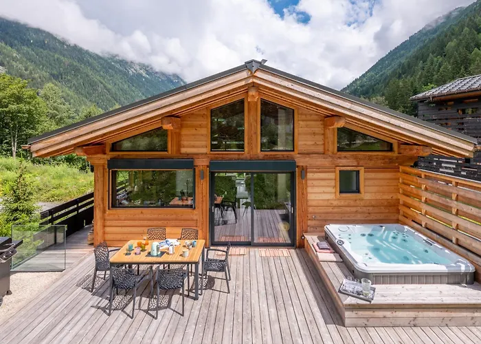 Chalet Seven Summits - Pool - Sauna - Jacuzzi - By Cozee Rentals