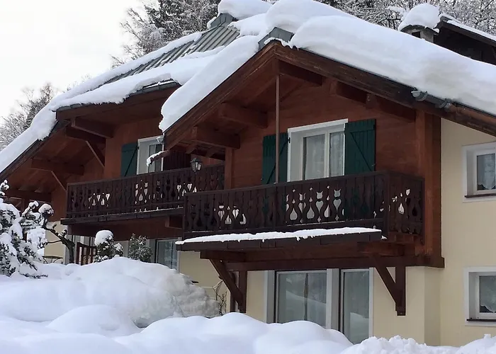 Chalet Hotel La Savoyarde