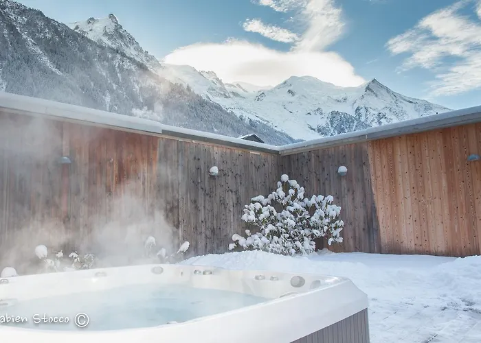 Apartment Au Bon Coin - Luxury Chamonix Hidden Haven, Mont Blanc View, Hot Tub And Garden