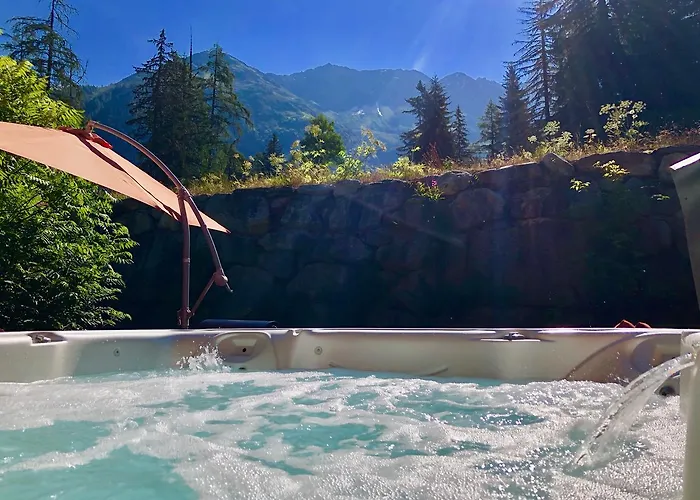 Chalet Hideaway 2