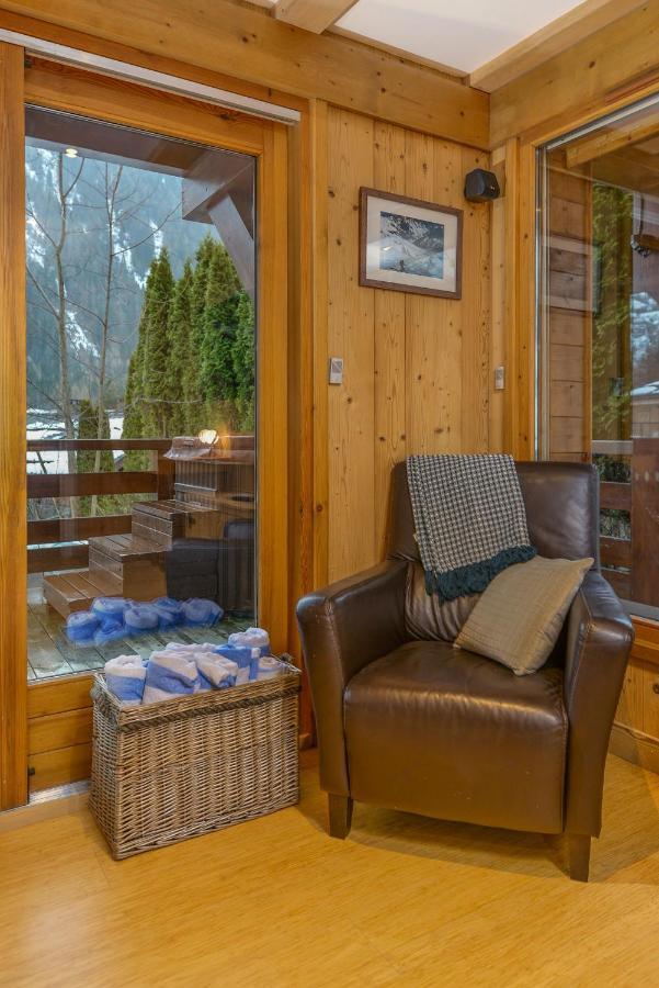 Petit Yeti Chalet *