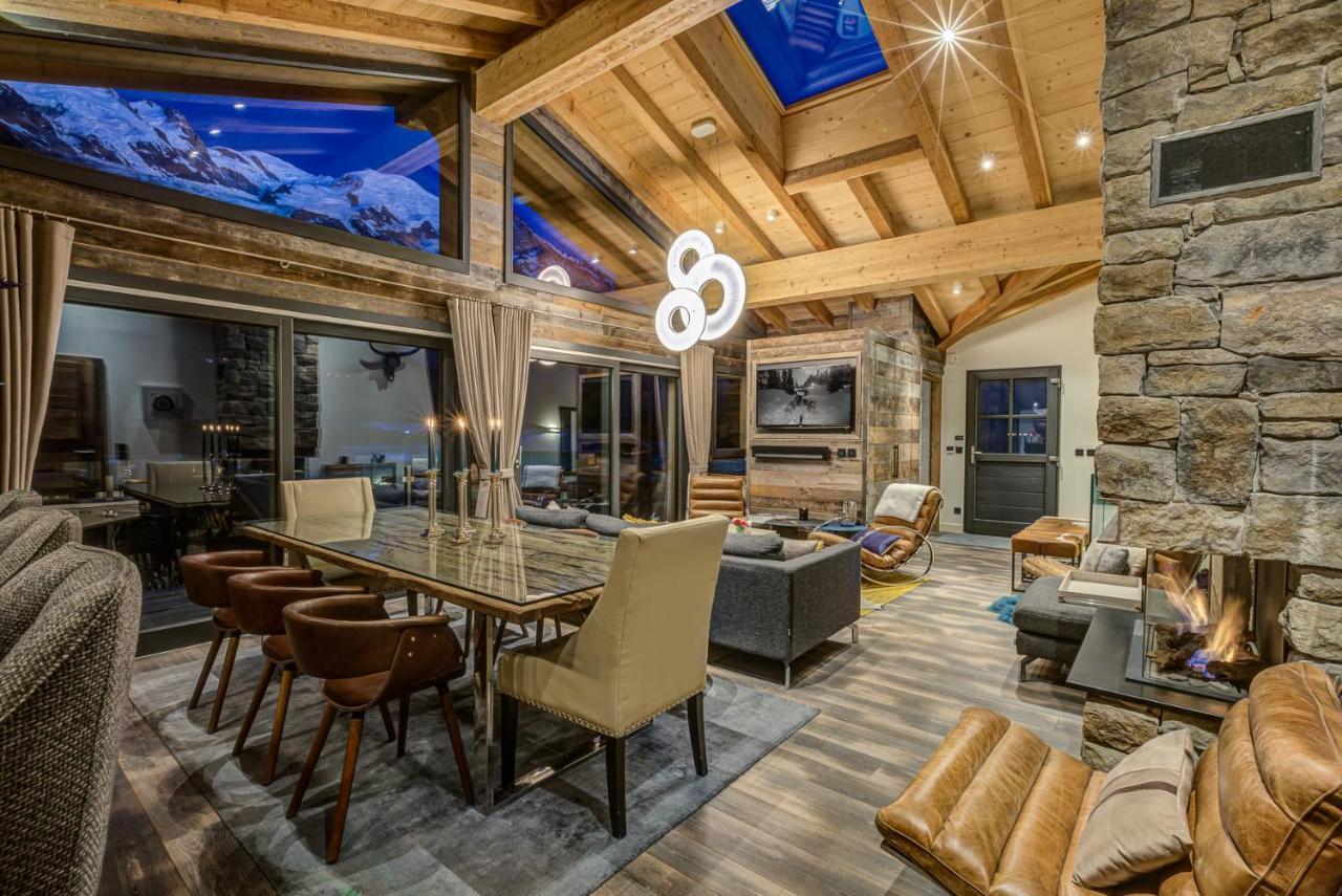 Chalet Peace And Love