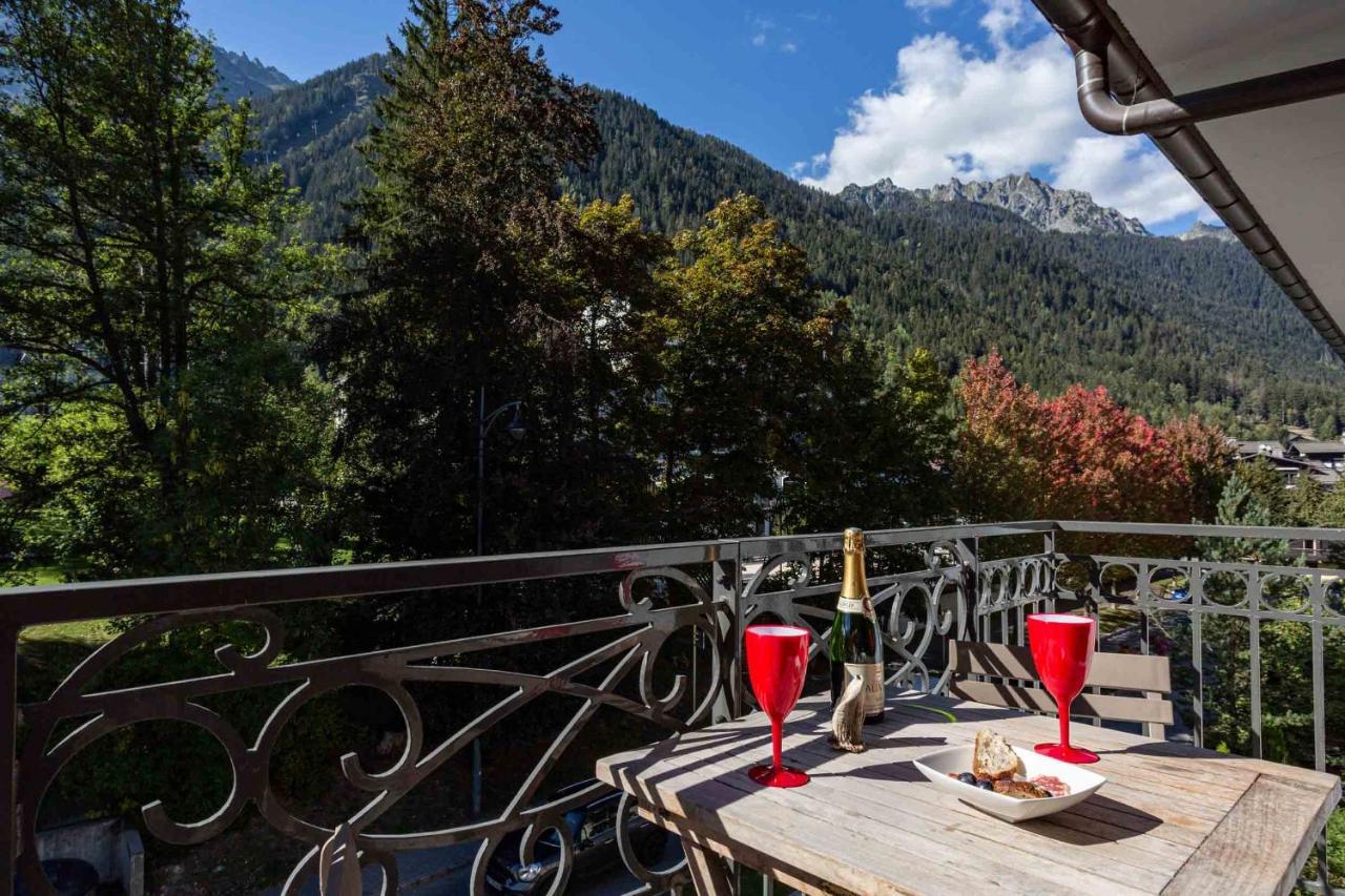 Le Paradis 15 - Year * Chamonix