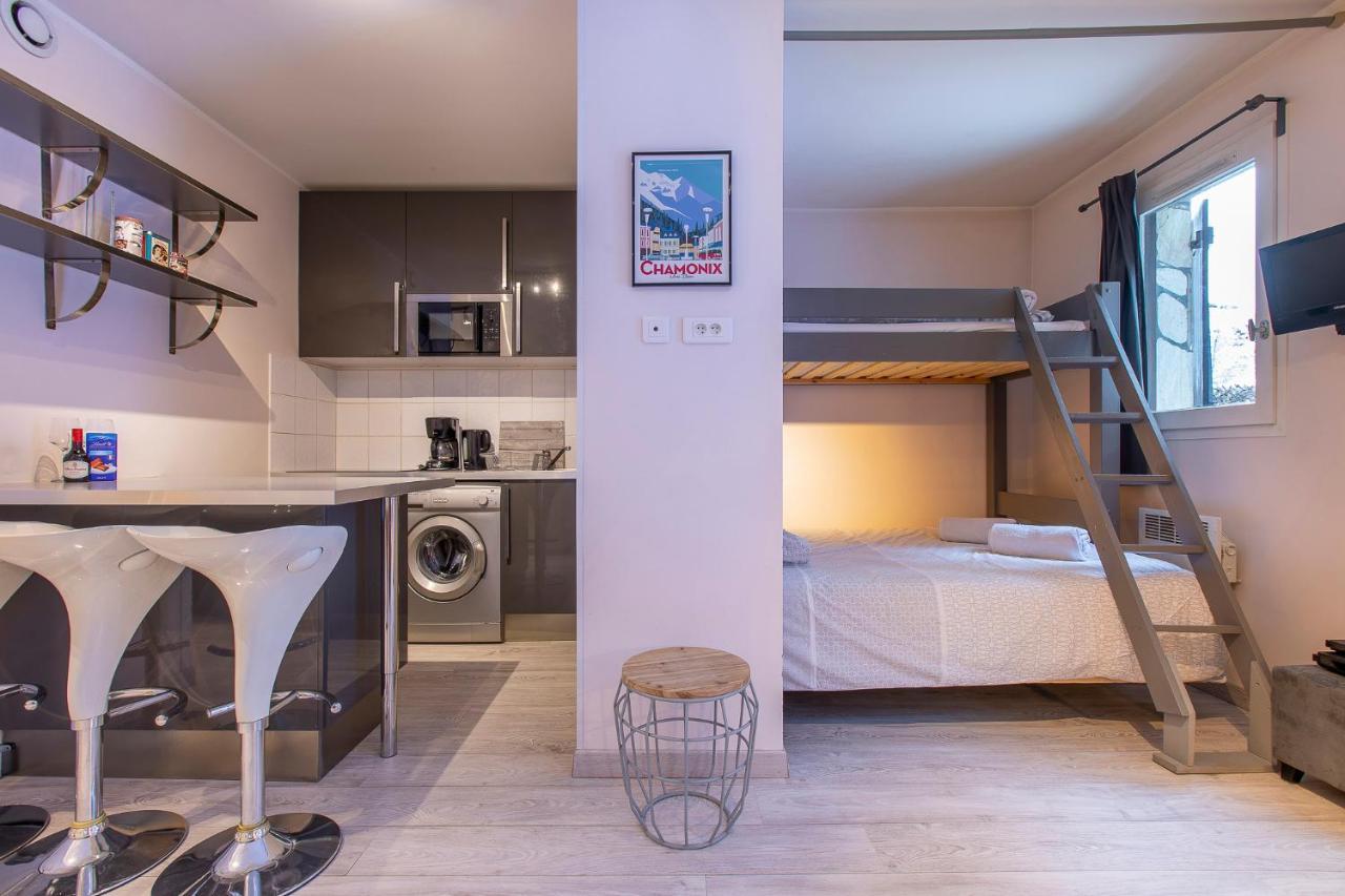 Aoste Apartment