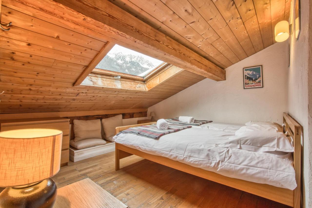 Apartment 2 - Charming 2 Bedroom Haven In