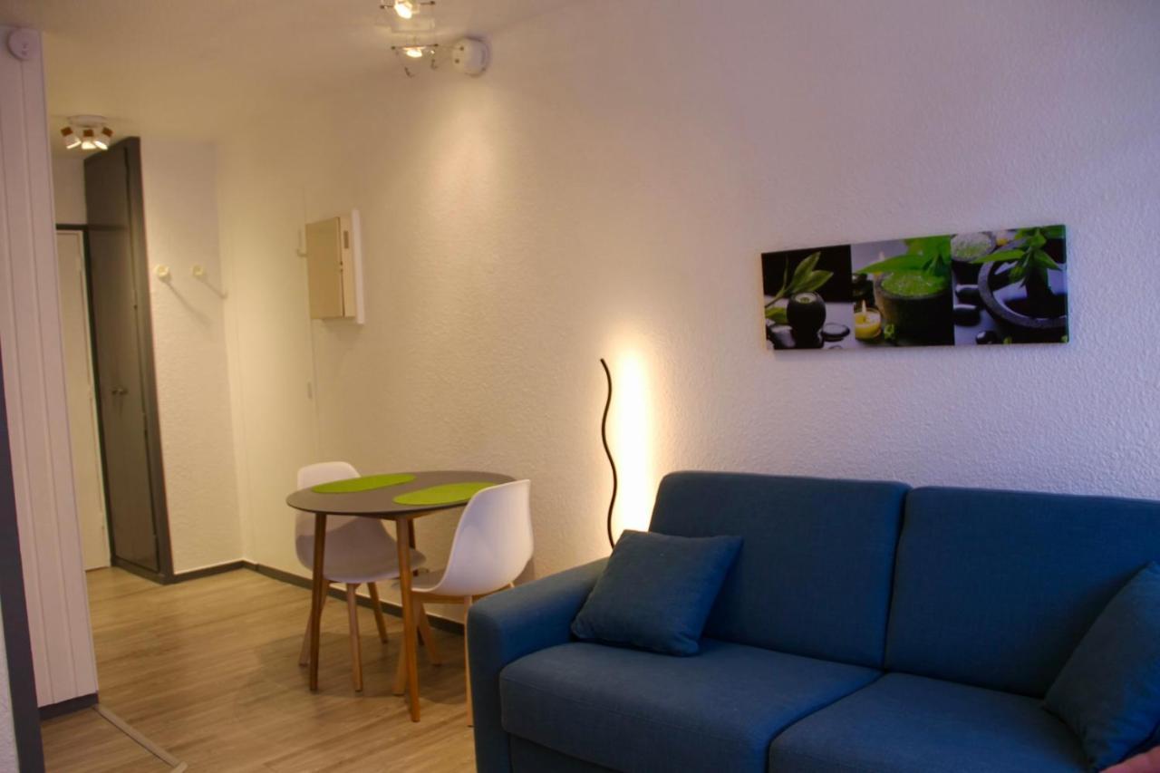 Modern Proche Centre Apartment *
