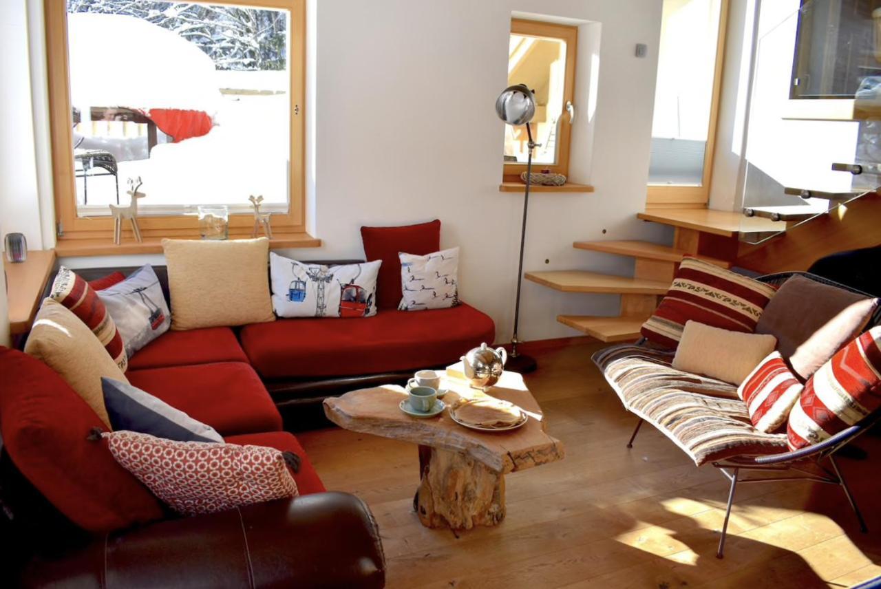 Chalet Le Relais De La Fis 6-14 Pers