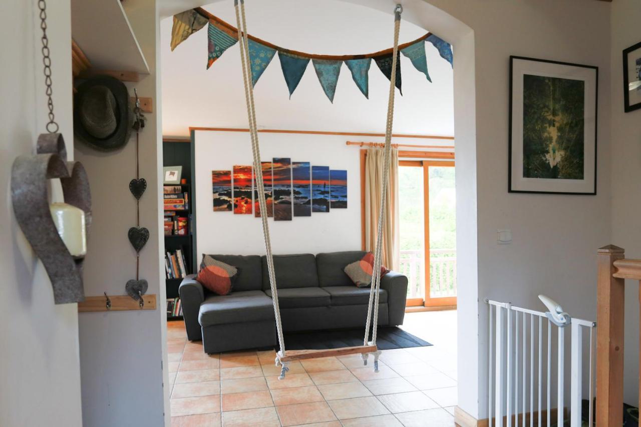 Large Chalet, Sleeps 12, 200m2, 5 Bedroom, 4 Bathroom, Garden, Jacuzzi, Sauna Chalet