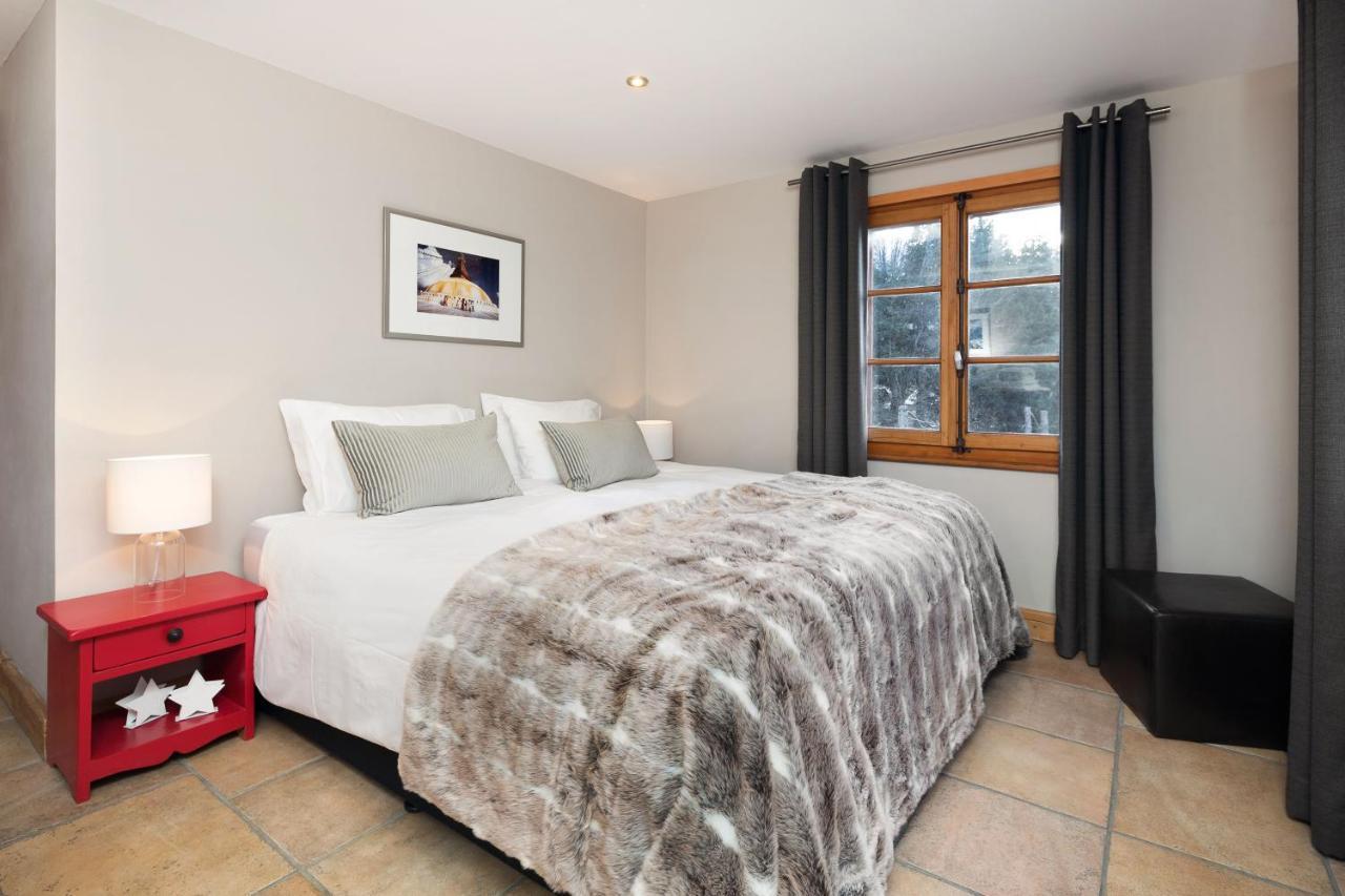 3 Bedrooms, Whole Floor, New Kitchen, Town Centre Apartment Chamonix