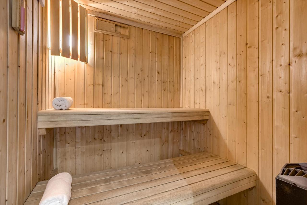 Chalets Safari - Central - Sleeps 6 Or Sleeps 10