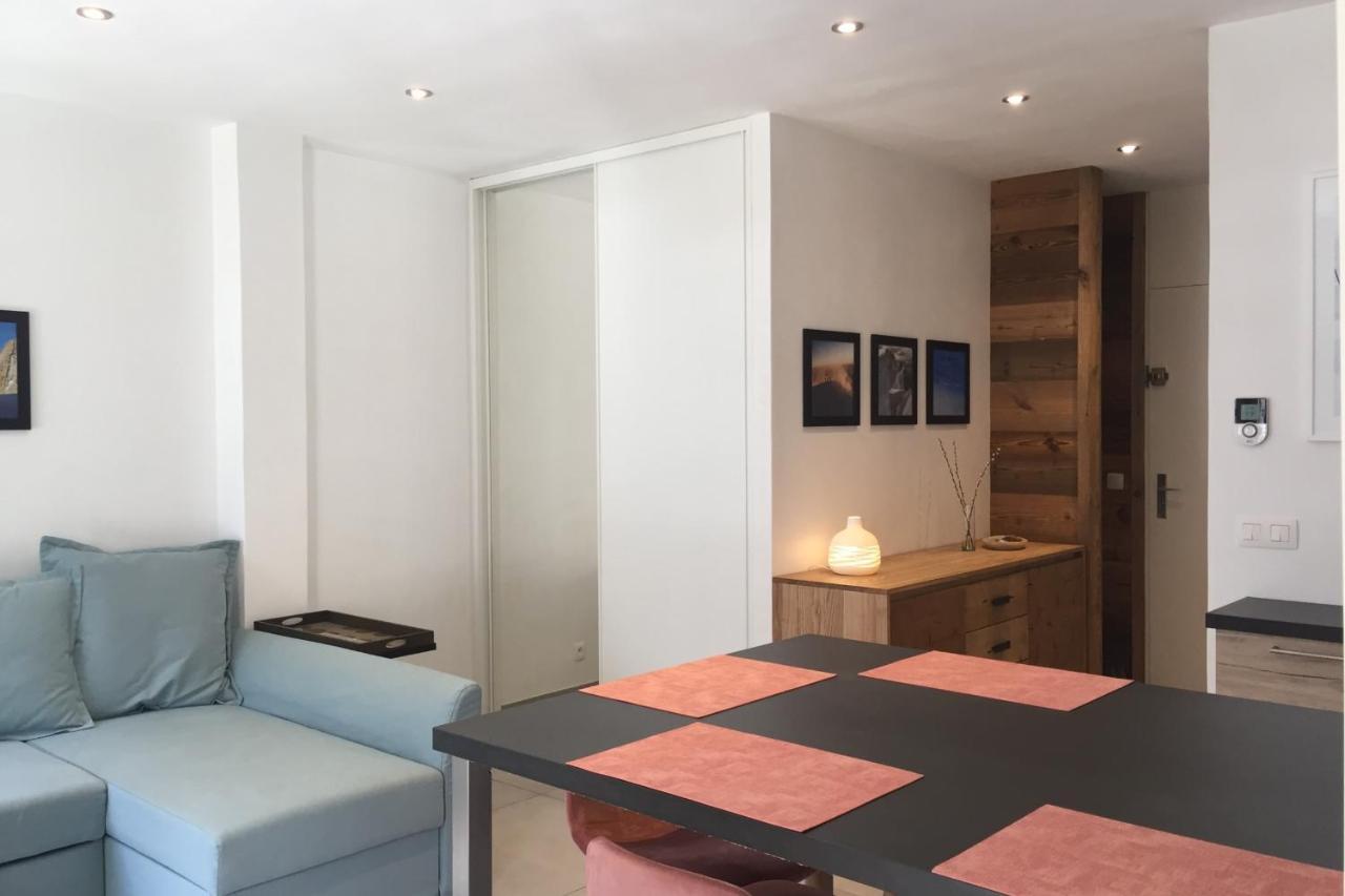 Apartment Modern Flat In The Heart Of