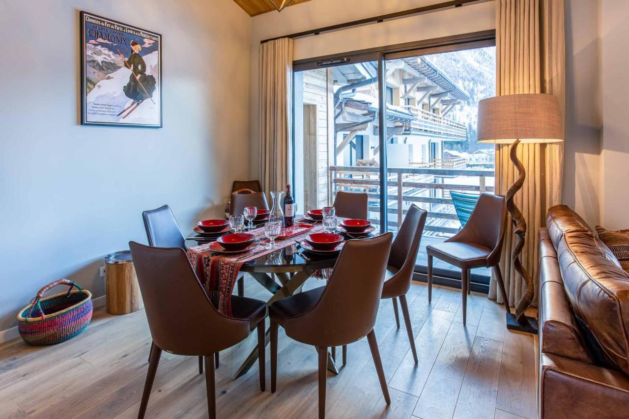 La Cordee 124 - Year * Chamonix