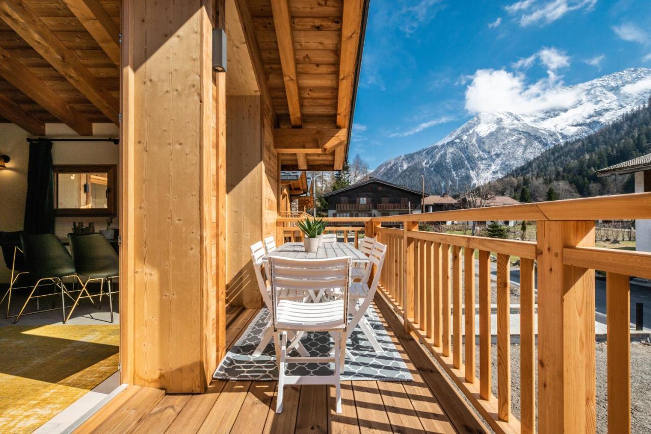 Sapelli Argentière - By Emerald * Chamonix
