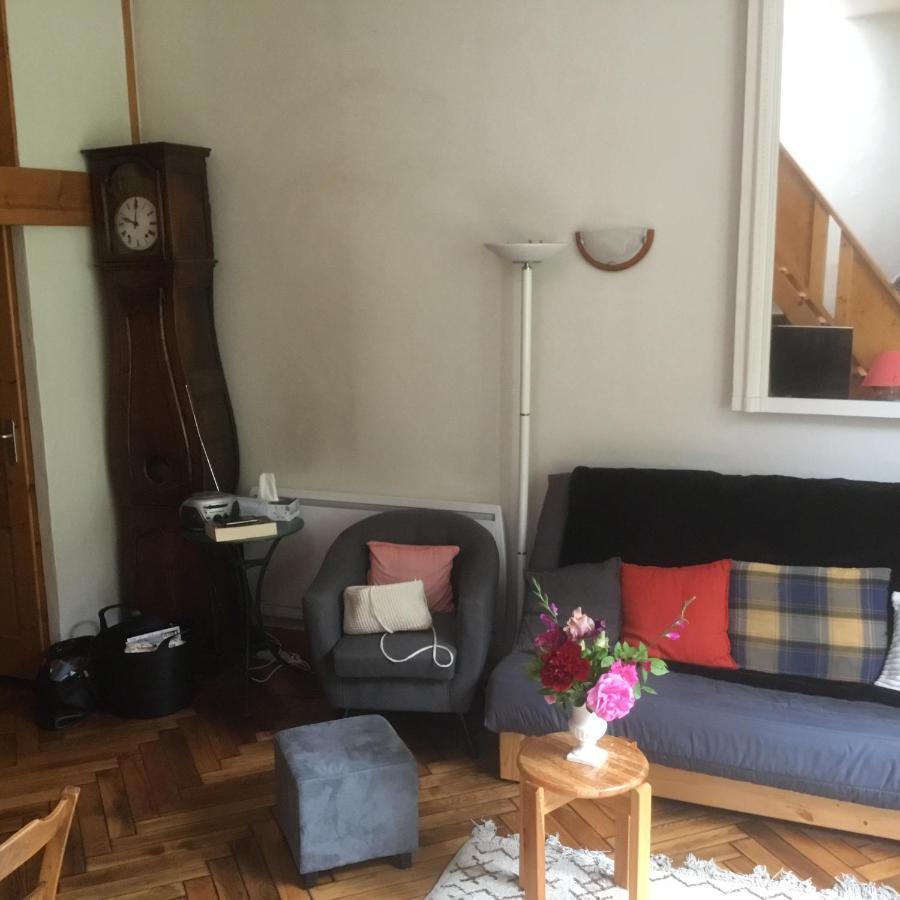Typique,chaleureux Et Pratique Apartment