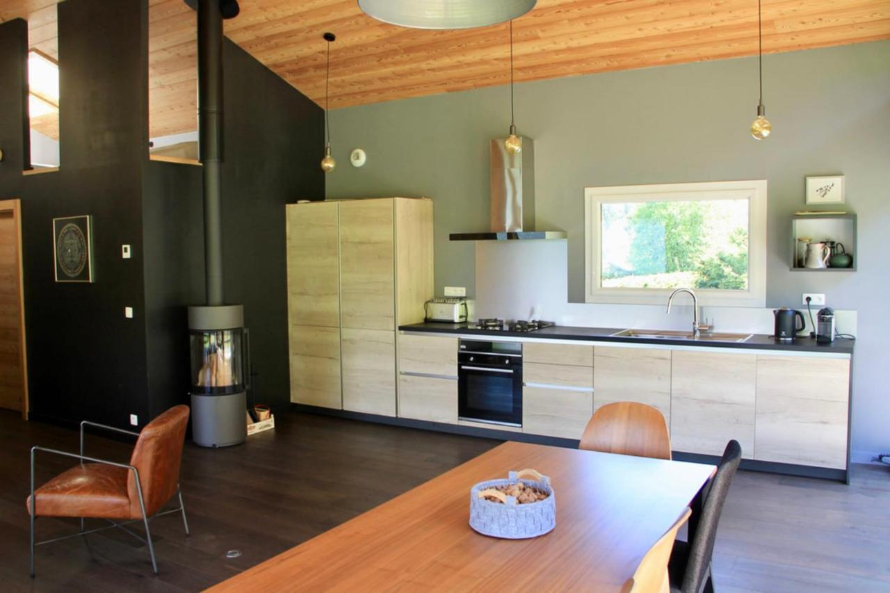 Modern With Garden Chalet