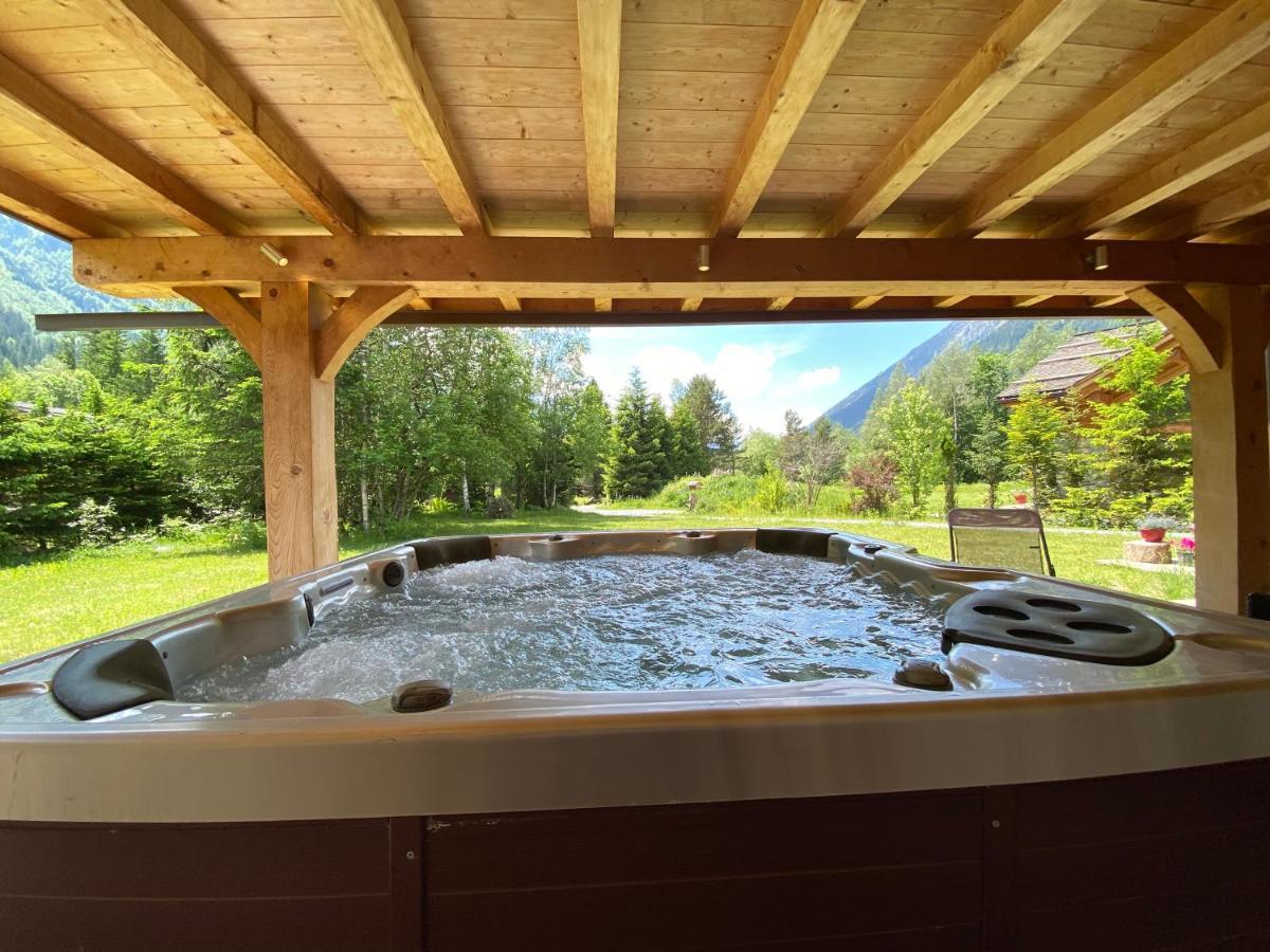 Isabelle Mountain 5 Star 5 Bedroom En Sauna Jacuzzi Chalet