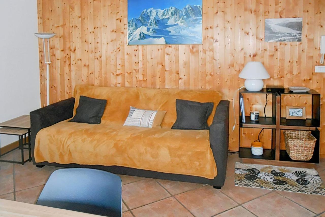 Apartment Flat Near The Slopes Mont Blanc Chamonix