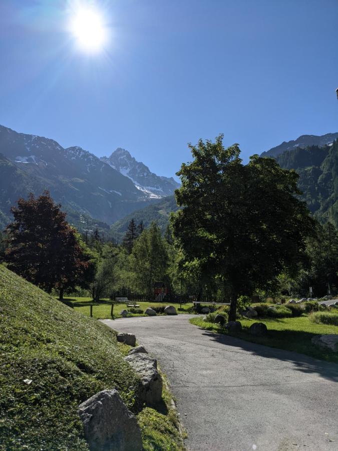 Apartment Duplex Argentiere, 50m2, 6 Pers, Idealement Place Chamonix