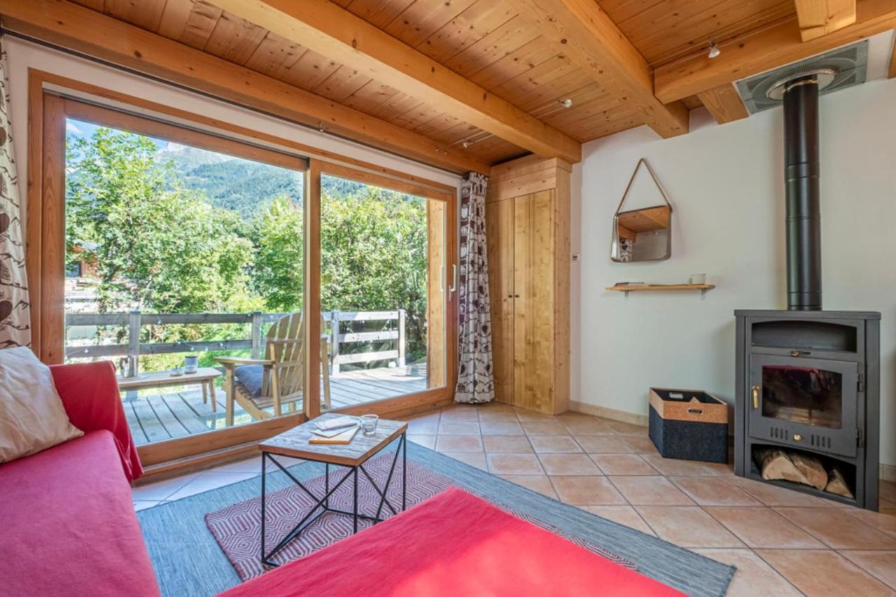 Superb Chalet With Balcony In