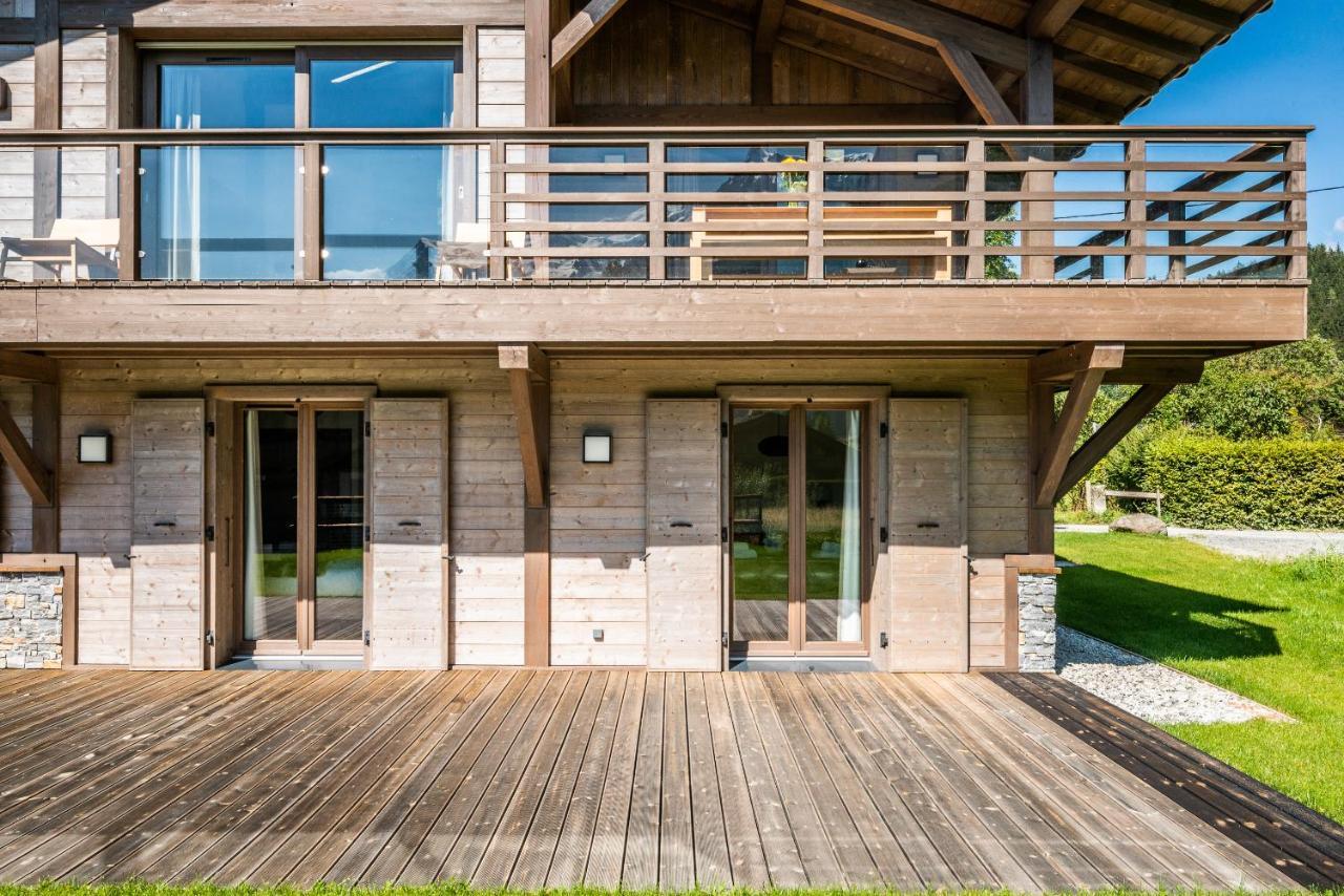 Jatoba - By Emerald Chalet