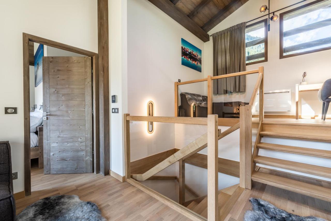 Jatoba - By Emerald Chalet