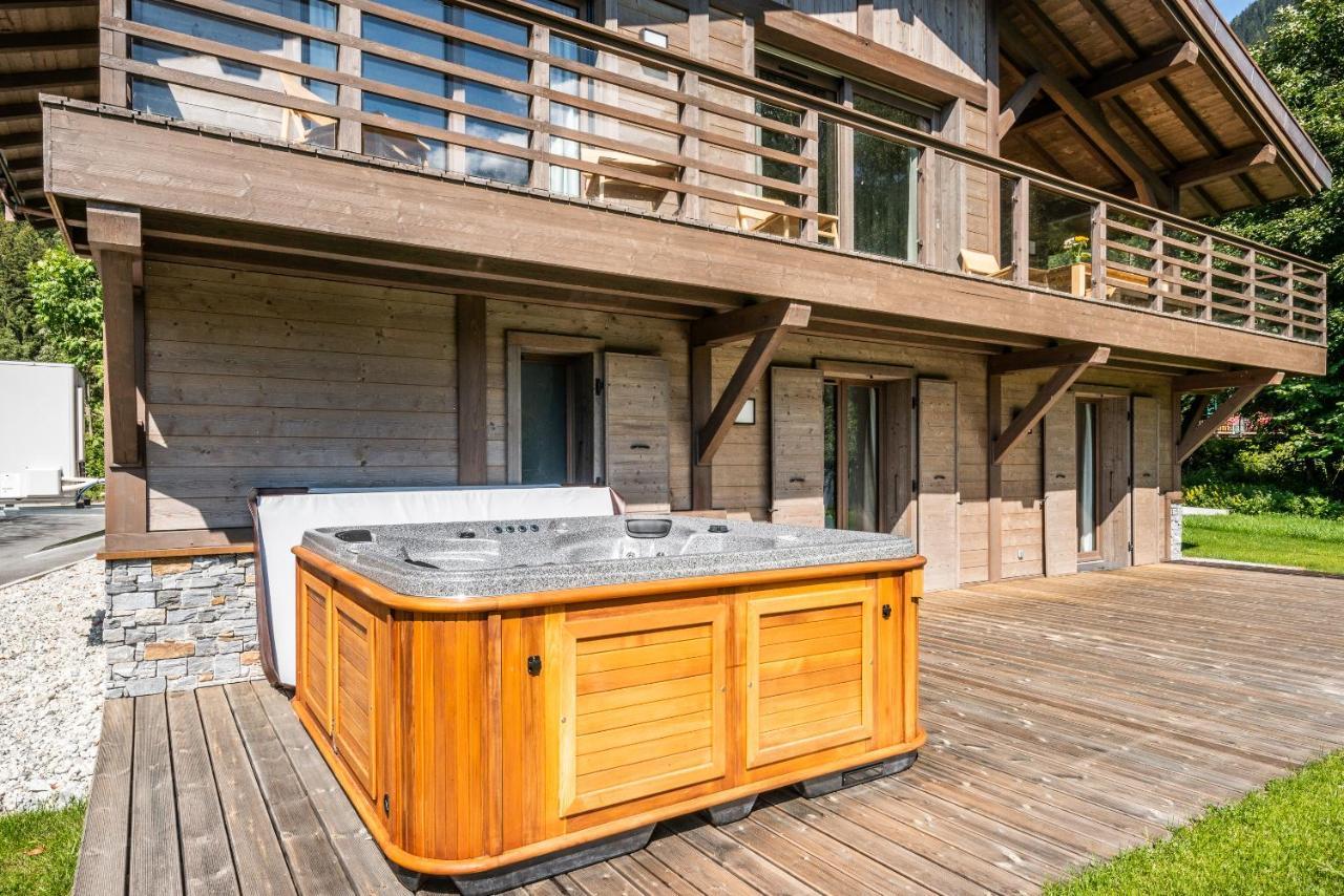 Jatoba - By Emerald Chalet