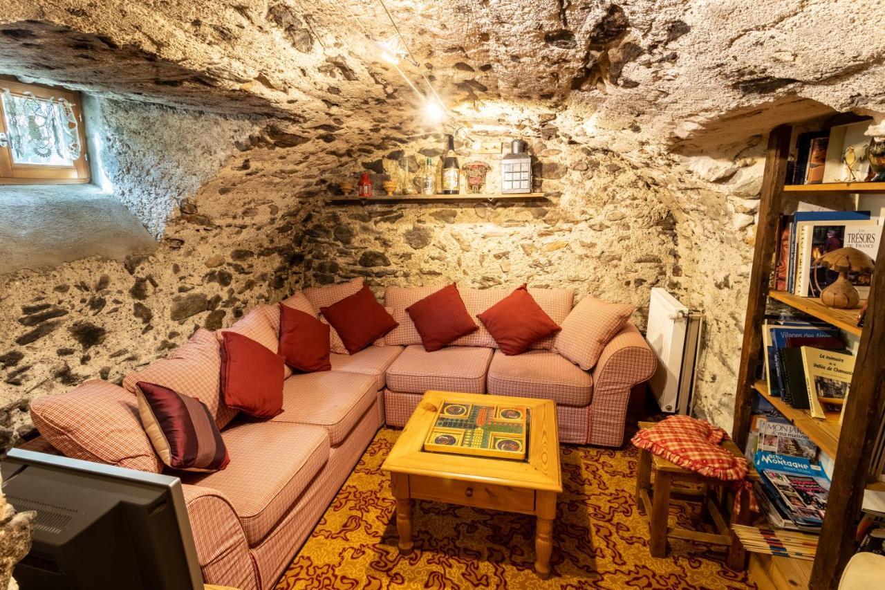 Chalet Pele - Alpes Travel - - Sleeps 11 Chamonix