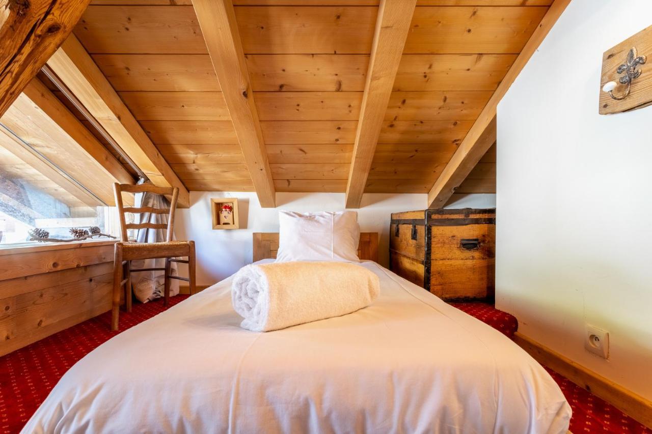 Chalet Pele - Alpes Travel - - Sleeps 11 Chamonix