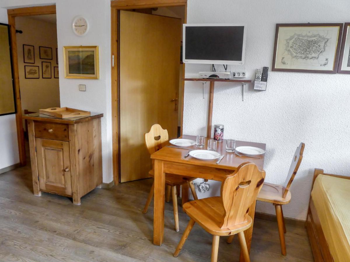 Apartment Les Jardins Du Mont-blanc-5 By Interhome Chamonix