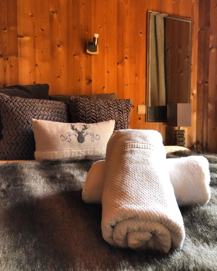 Alpine Retreat With Mont Blanc Panorama, Location, Private Parking Chalet *