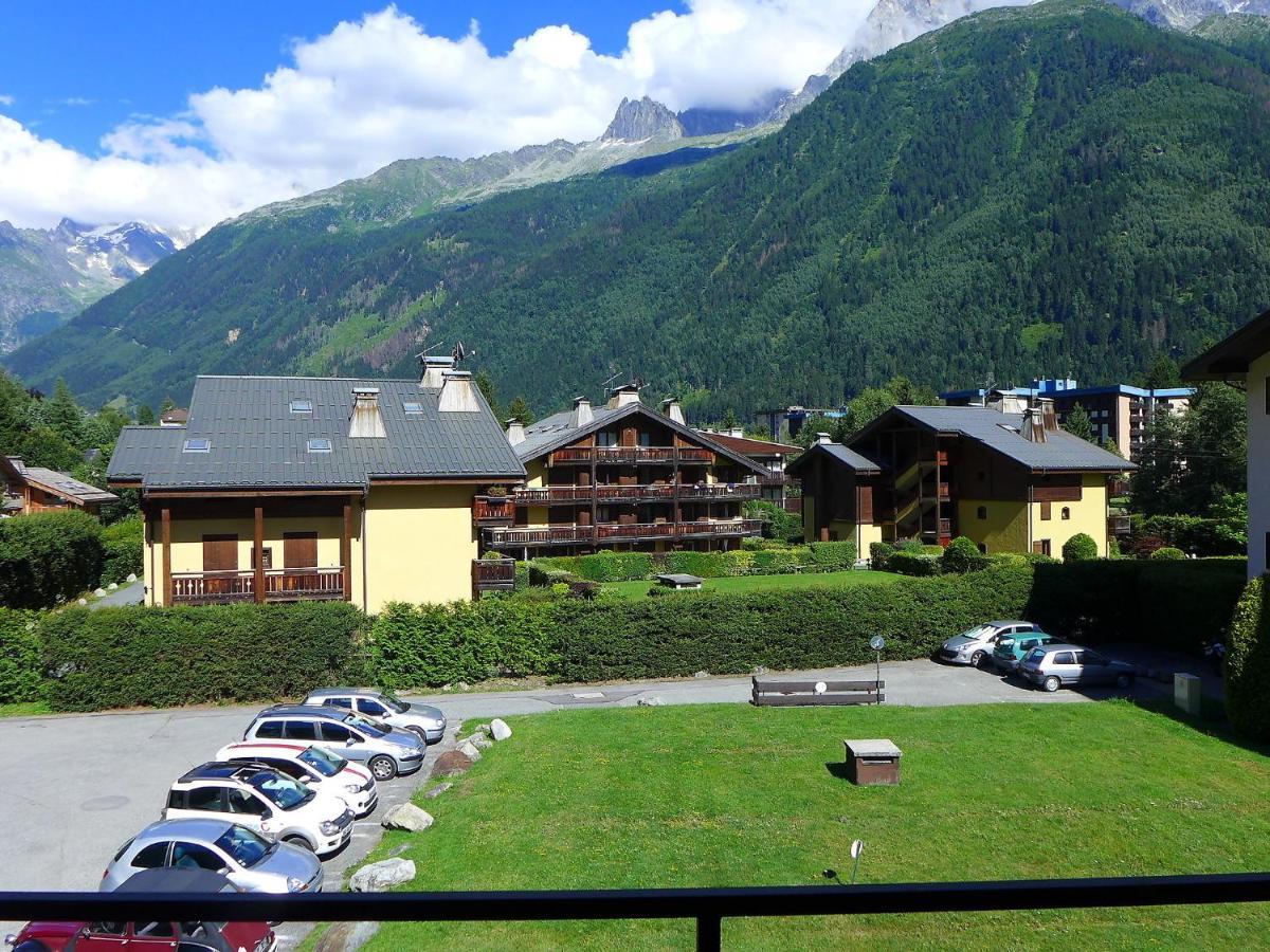Le Cristal Des Glaces By Interhome Apartment Chamonix