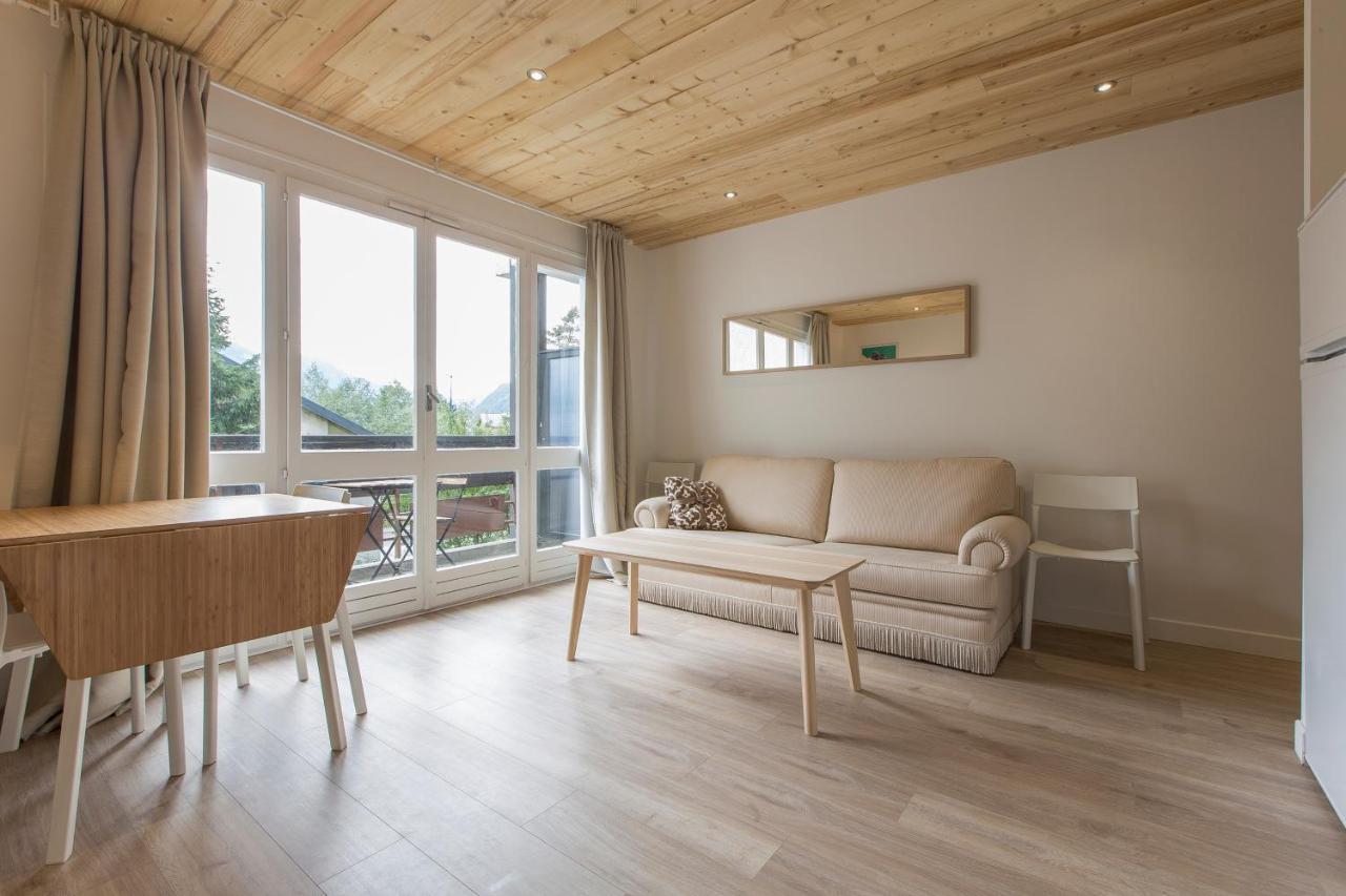 Les Periades Apartment