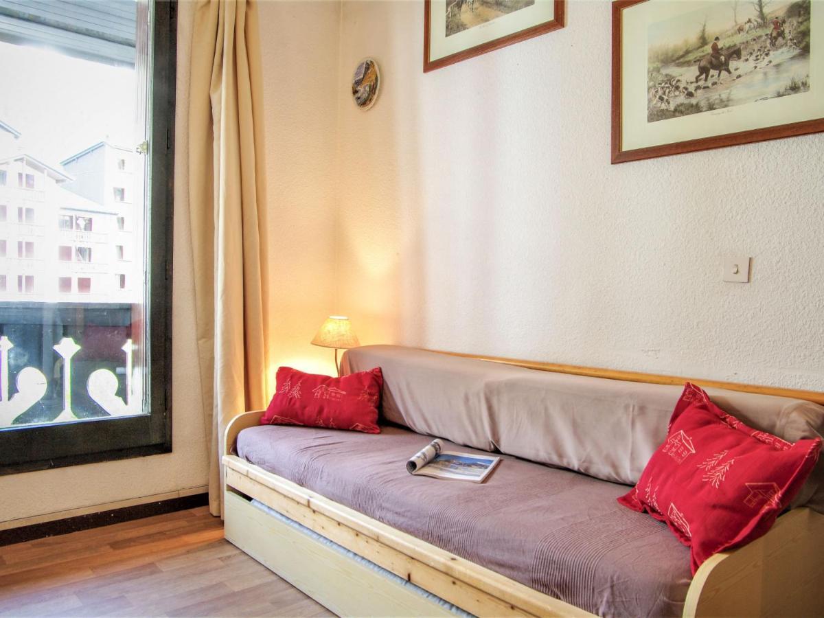 Le Triolet-6 By Interhome