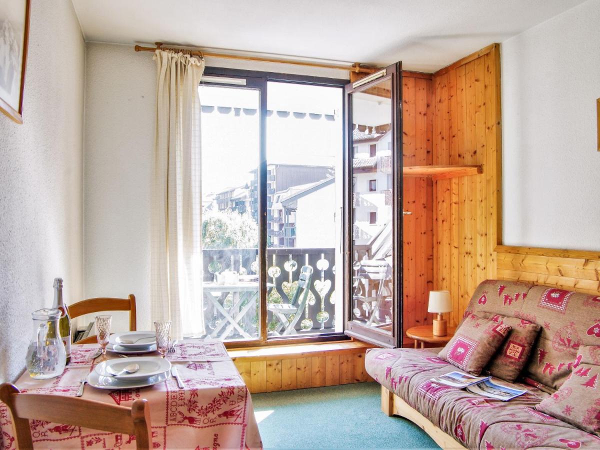 Apartment Le Chailloud-4 By Interhome